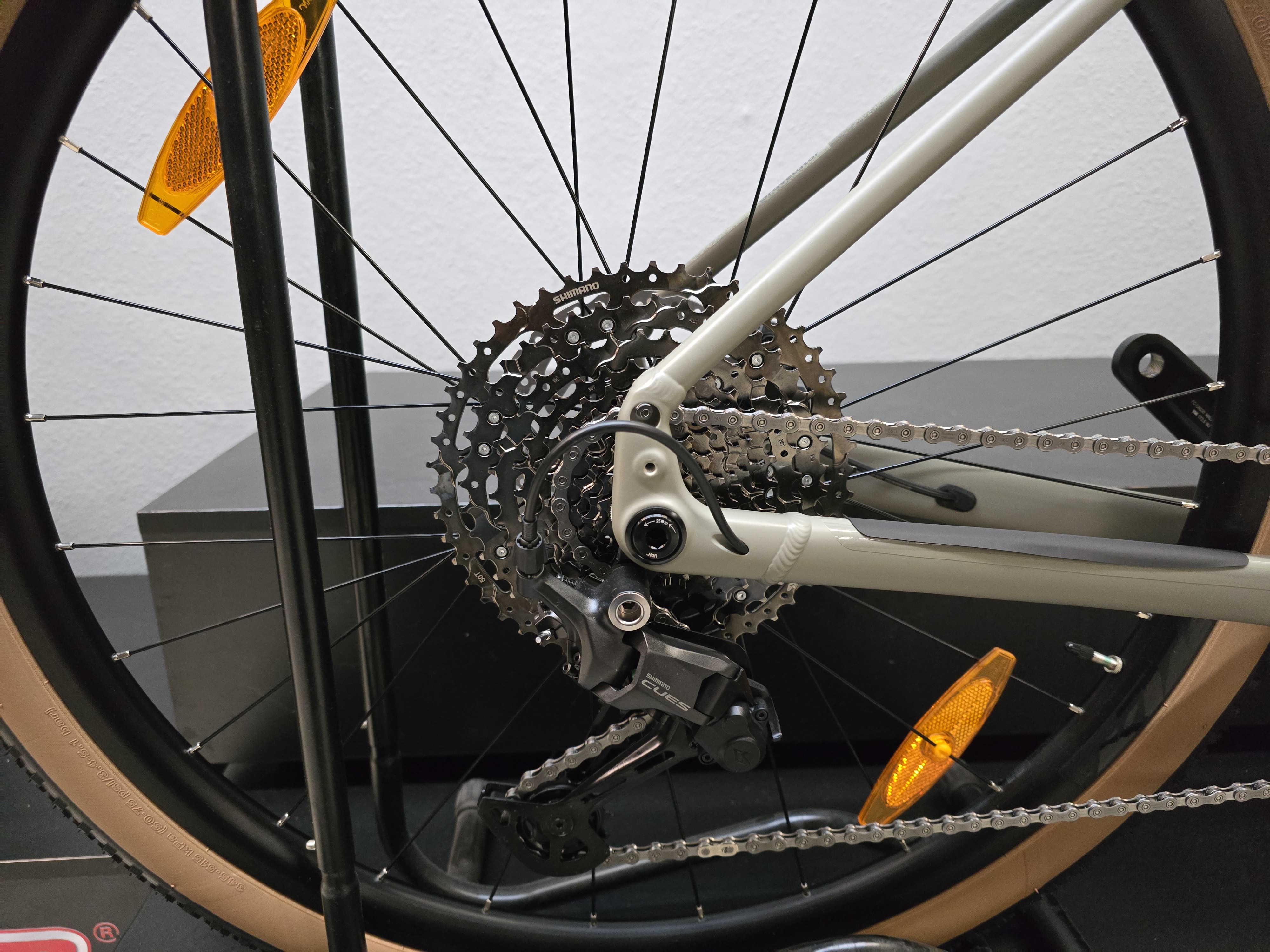 GRAVELATOR 25 MINERAL GREEN MATT 