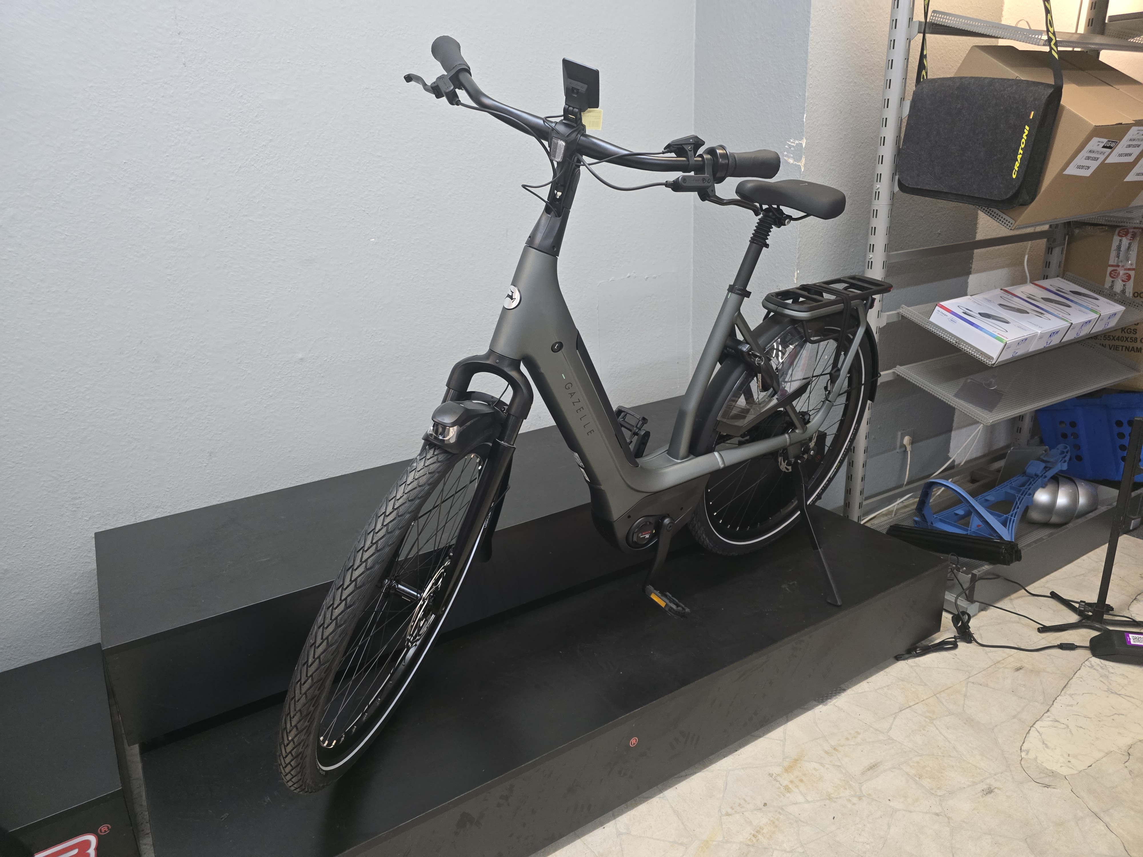 Gazelle AVIGNON C380 HMB  Teal grey SE 