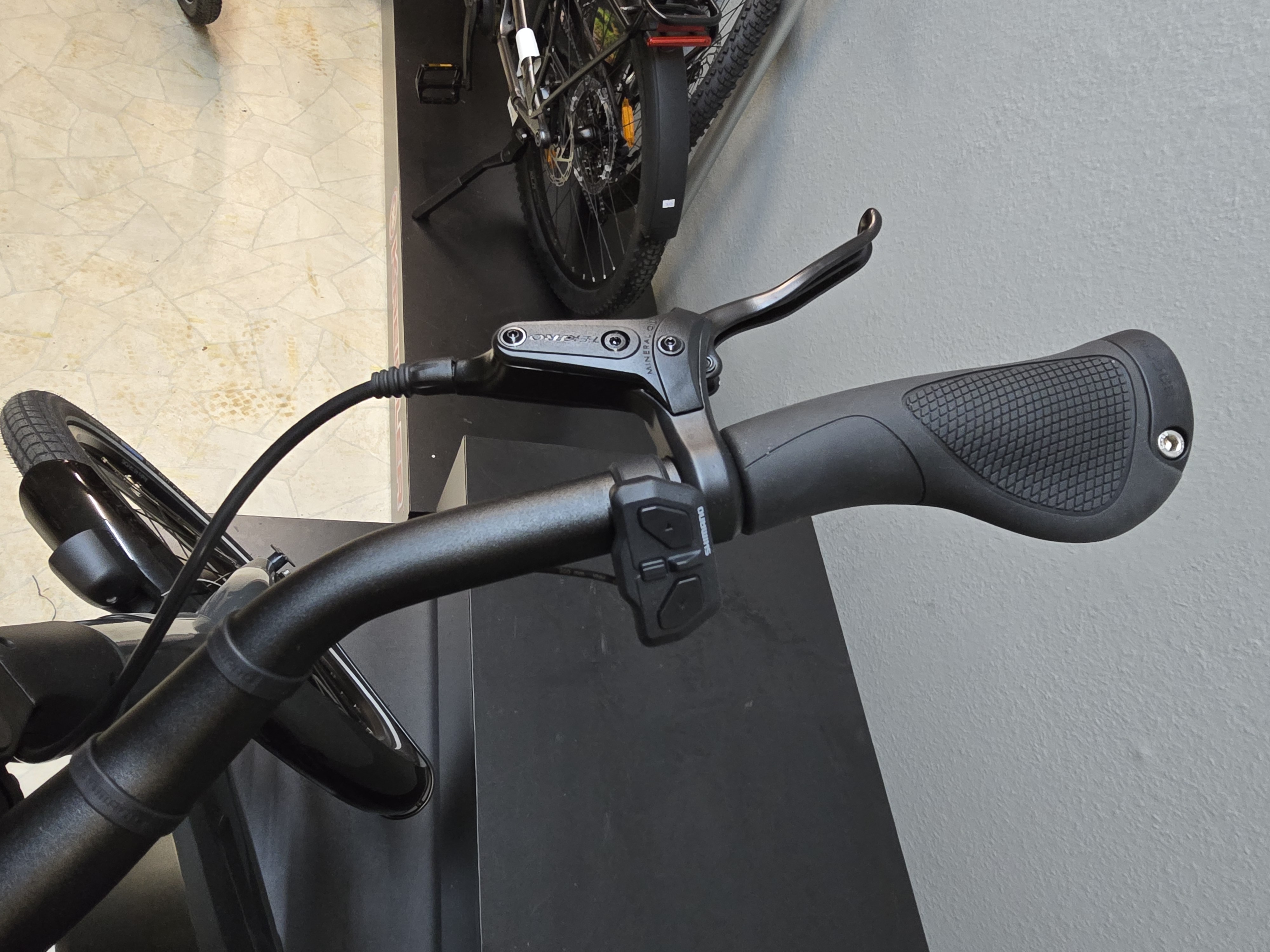  GAZELLE EASYFLOW C8 HMS L46 Anthracite grey S8 630W